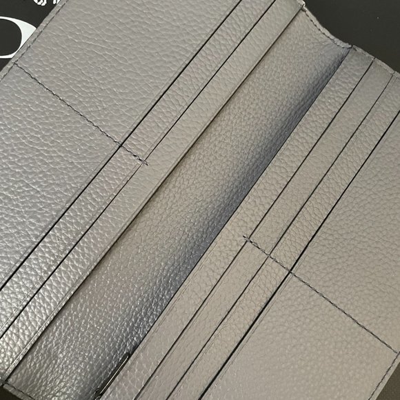 coach Breast Pocket Wallet With 91304 - Picture 2 of 4